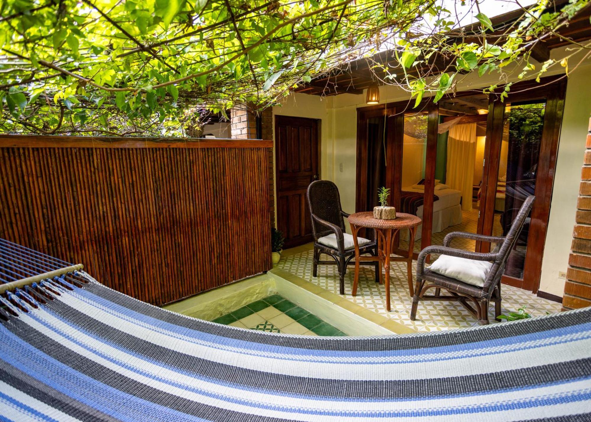 Bed and Breakfast Casa Marimba Ла-Лагуна Экстерьер фото