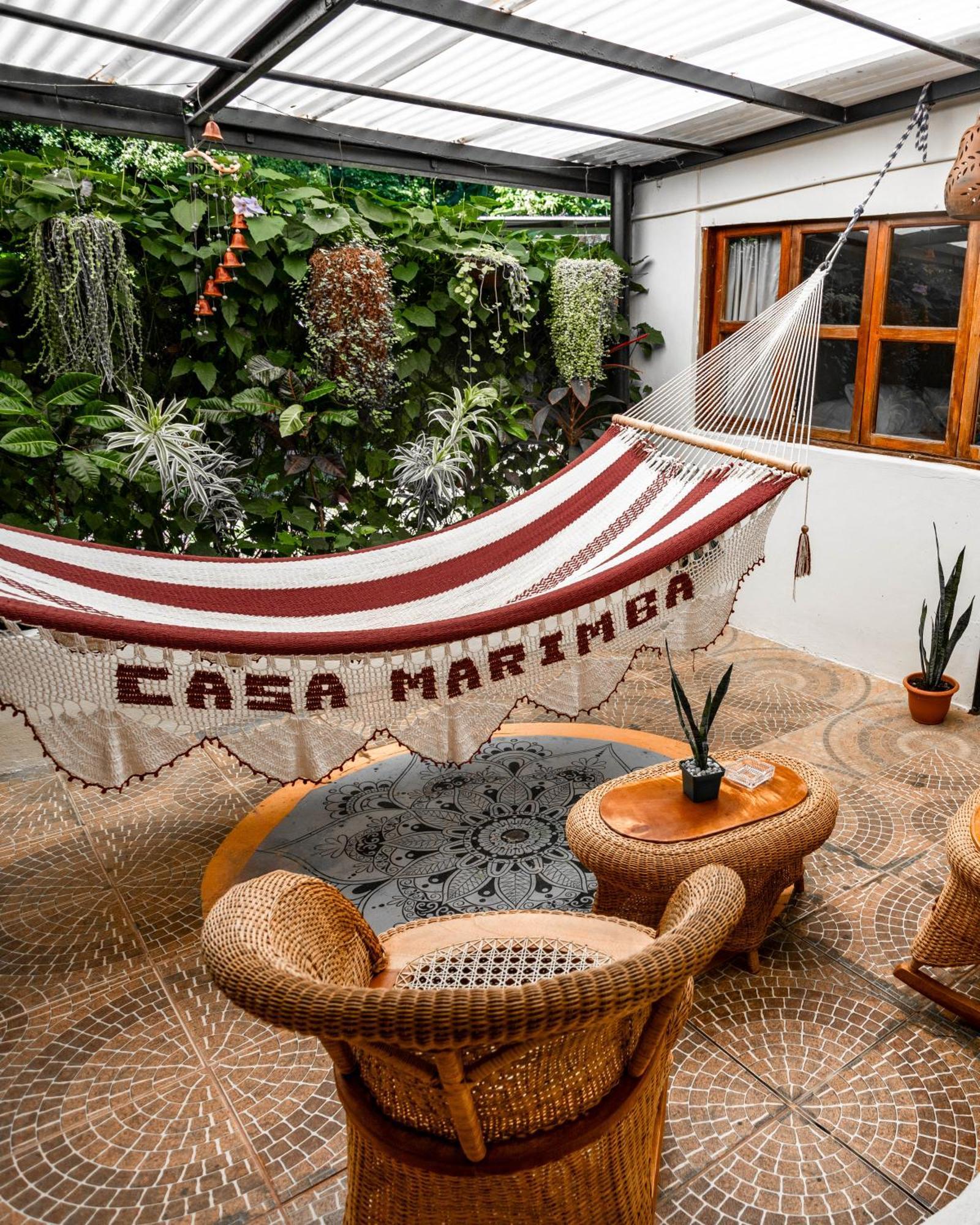 Bed and Breakfast Casa Marimba Ла-Лагуна Экстерьер фото